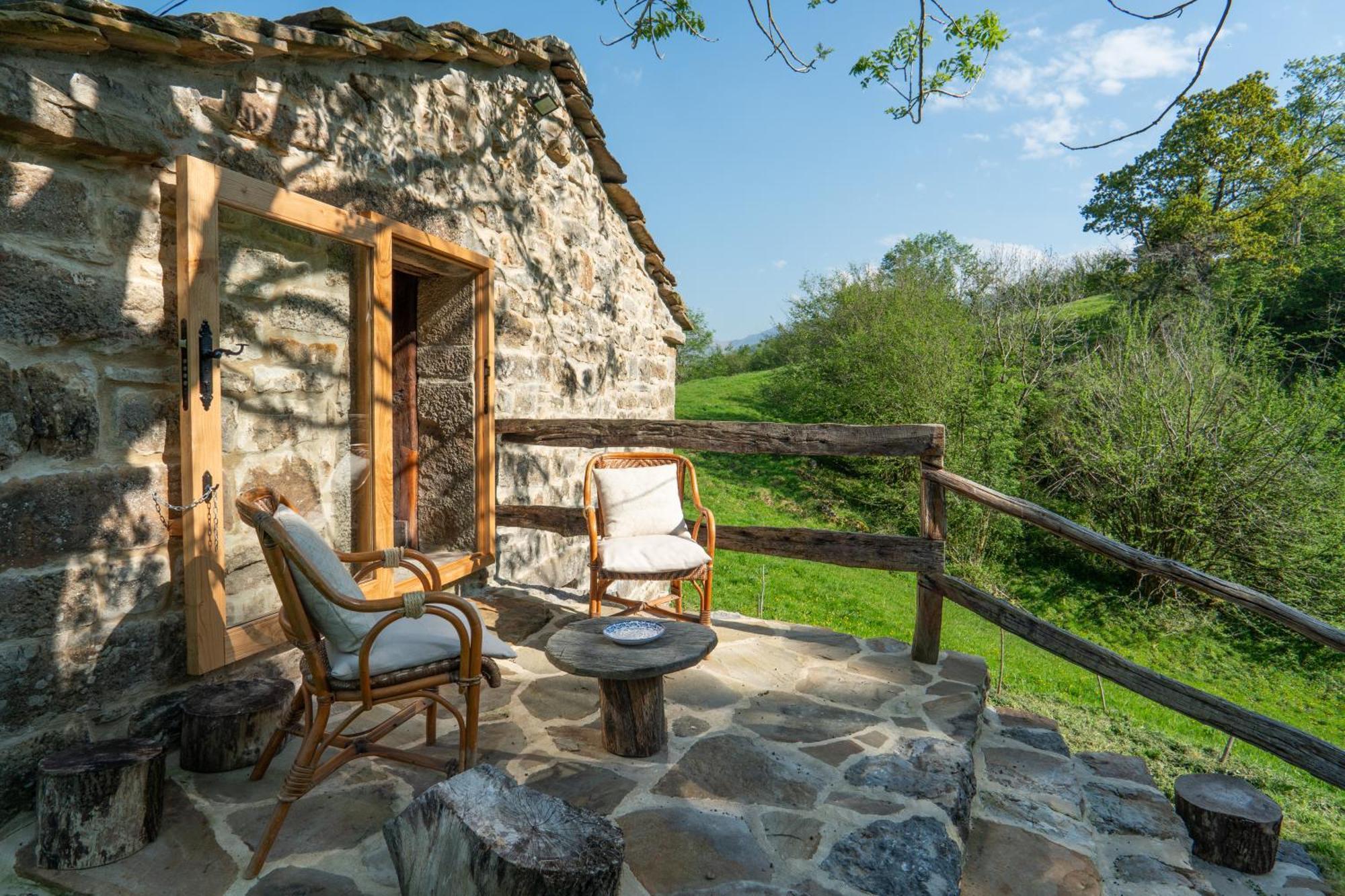 Vivienda Pasiega Lo Lucas 1920 San Roque de Riomiera ภายนอก รูปภาพ